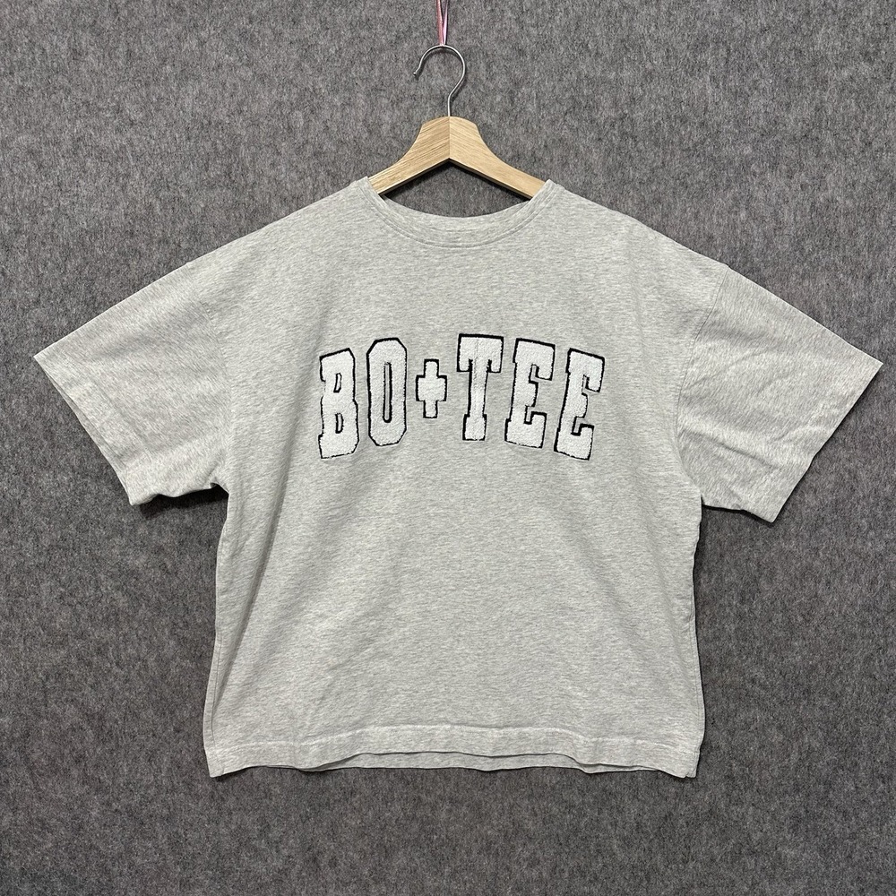 Bo+Tee Oversized Graphic T-Shirt Gray Crop Style Women's Sz S/M Logo Tee